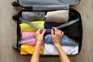valise-voyage-emballage-preparatifs